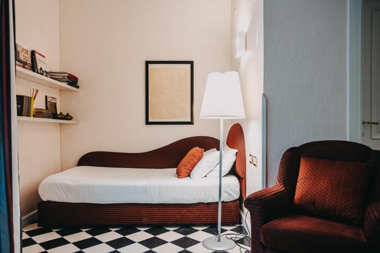 Costantinopoli 104 Hotel Napels