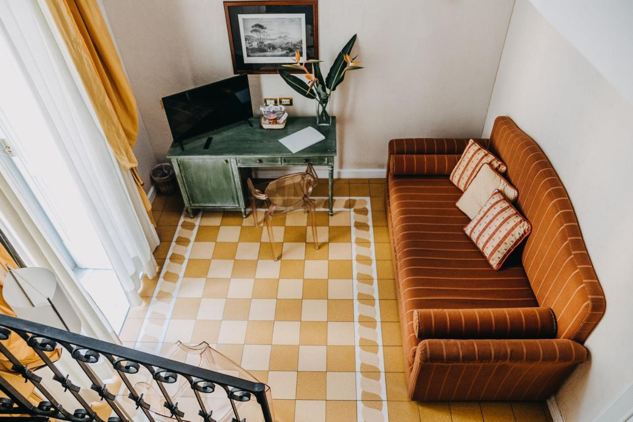 Costantinopoli 104 Hotel Napels